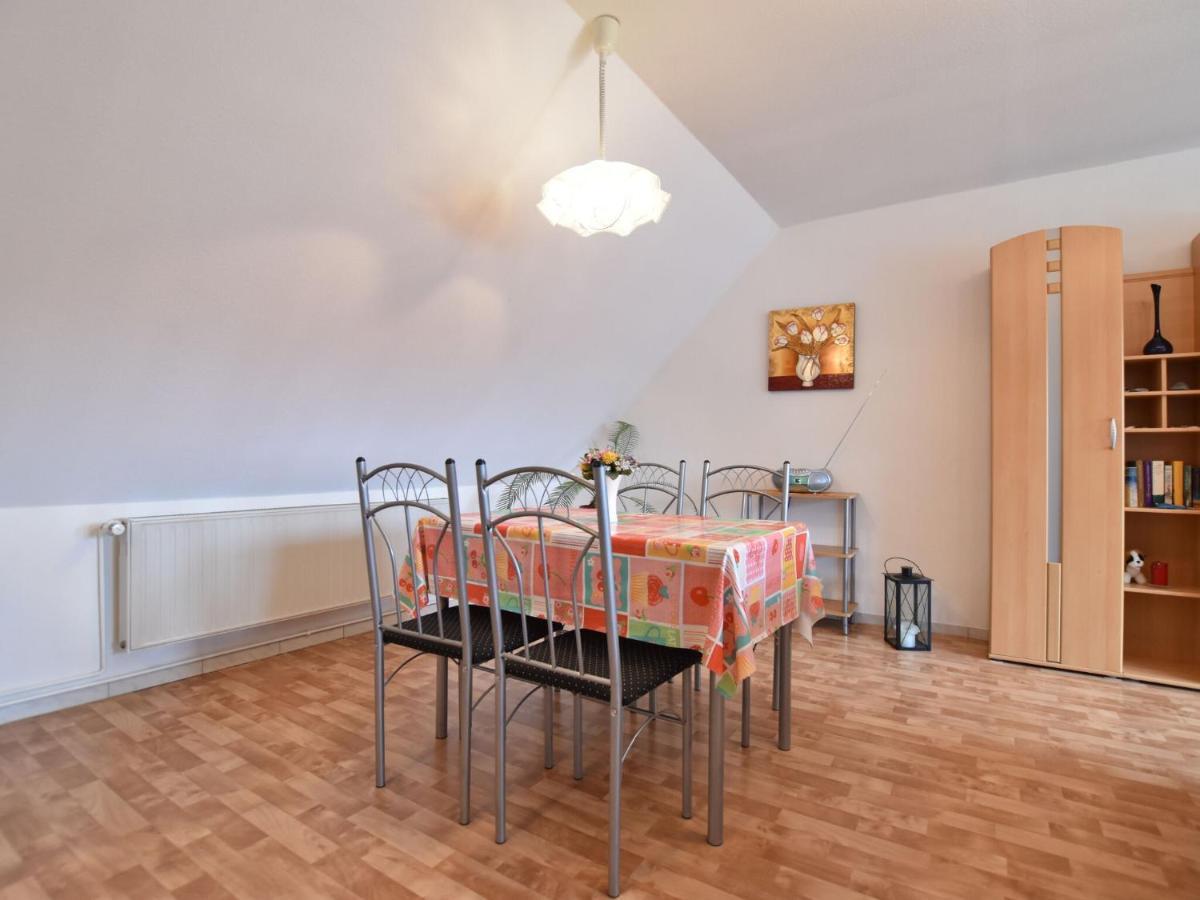 Attractive Apartment In Kluetz Near The Sea Klutz Exterior foto